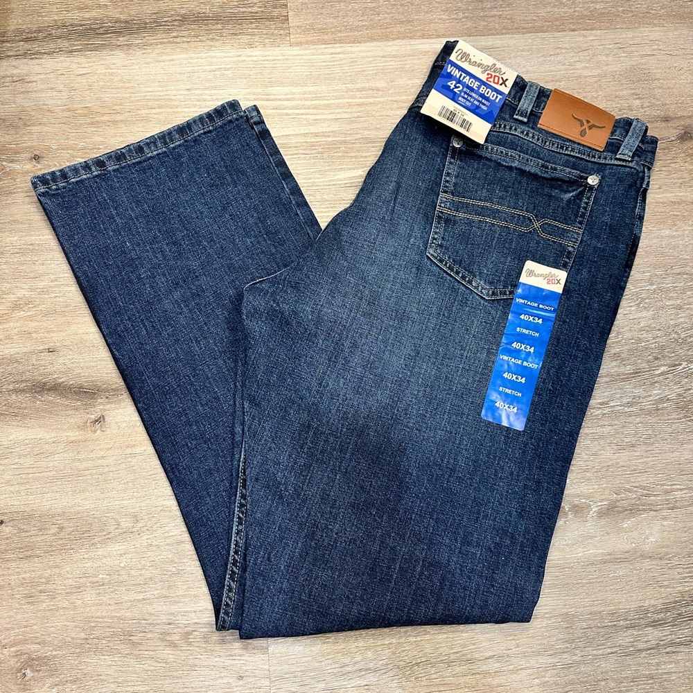 Wrangler Blue Relaxed Fit Jeans with Classic Style